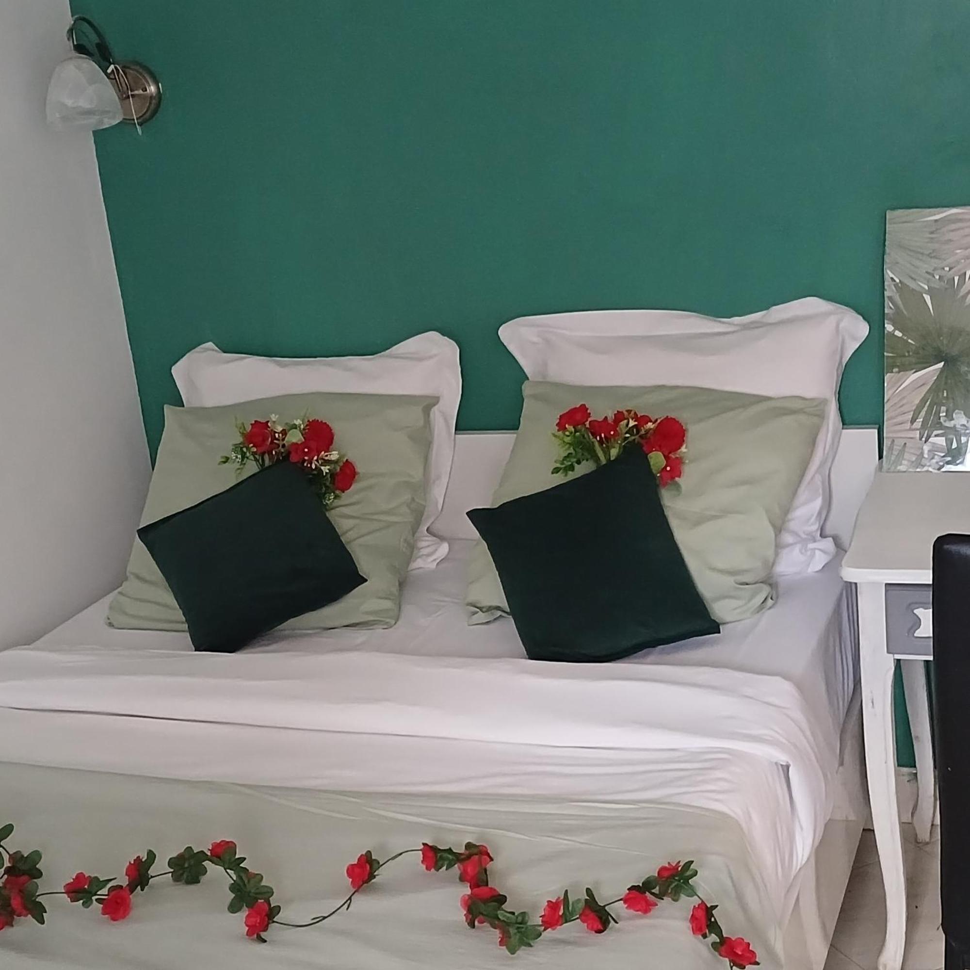 Paradis Chambres D'Hotes Proche Paris - Aeroport Charles De Gaulle Airport - Parc Des Exposition Villepinte - Dysnayland Paris. Tremblay-en-France Εξωτερικό φωτογραφία